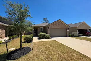 221 Harper Ridge Dr, Conroe, TX 77316 - Photo 1