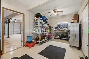 56 Tarpon St, Bayou Vista, TX 77563 - Photo 49