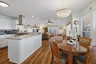 56 Tarpon St, Bayou Vista, TX 77563 - Photo 25