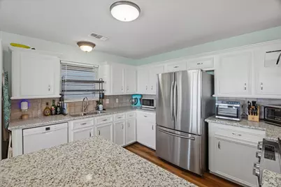 56 Tarpon Street, Bayou Vista, TX 77563 - Photo 31