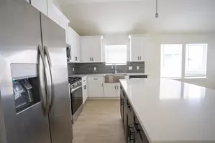 1119 Santee Ct, Rosharon, TX 77583 - Photo 9