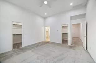 1524 Ojeman Rd, Houston, TX 77055 - Photo 13