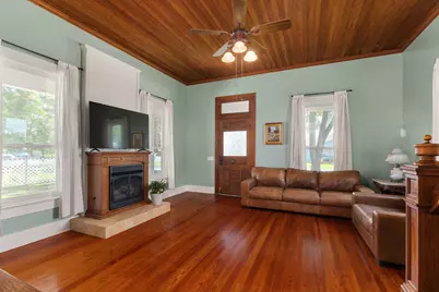 515 Wolf Street, Schulenburg, TX 78956 - Photo 9