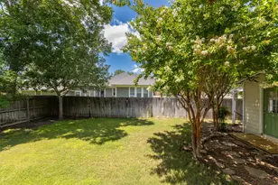 515 Wolf St, Schulenburg, TX 78956 - Photo 33