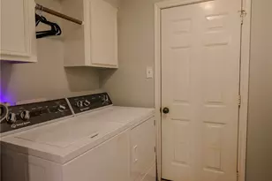 4 Lasso Ct, Angleton, TX 77515 - Photo 29