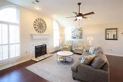 4 Lasso Court, Angleton, TX 77515 - Photo 13