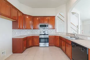 7206 Sheffield Falls Ct, Houston, TX 77095 - Photo 11