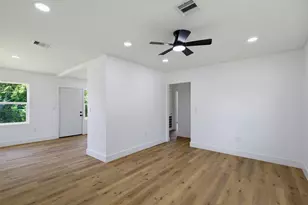 1004 11th St N, Texas City, TX 77590 - Photo 13