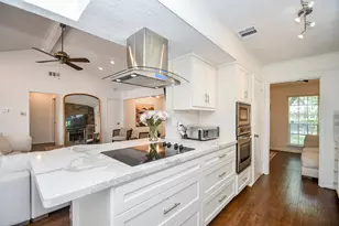 12806 Westhorpe Dr, Houston, TX 77077 - Photo 23