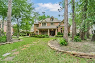 15 Crestone Pl, The Woodlands, TX 77381 - Photo 1
