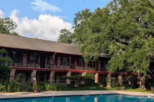 5238 Arboles Dr, Houston, TX 77035 - Photo 11
