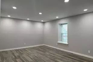 8299 Kingsbrook Rd, Houston, TX 77024 - Photo 3