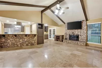 1011 Chateau Woods Parkway Drive, Conroe, TX 77385 - Photo 21