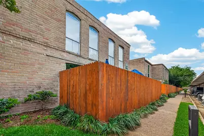 4649 Wild Indigo Street #336, Houston, TX 77027 - Photo 5