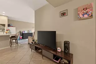 4649 Wild Indigo St, Houston, TX 77027 - Photo 17