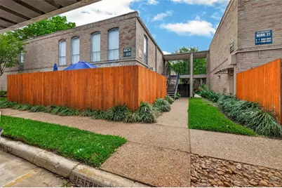 4649 Wild Indigo Street #336, Houston, TX 77027 - Photo 31