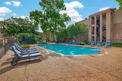 4649 Wild Indigo Street #336, Houston, TX 77027 - Photo 33