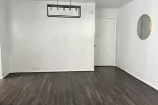 9809 Richmond Ave, Houston, TX 77042 - Photo 3