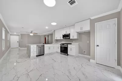 18927 Remington Bend Drive, Houston, TX 77073 - Photo 17