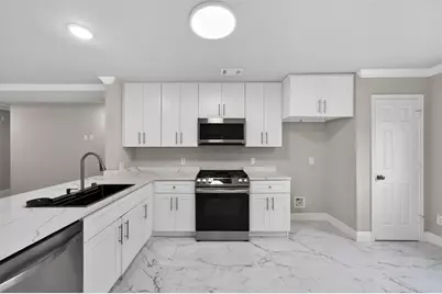 18927 Remington Bend Drive, Houston, TX 77073 - Photo 15