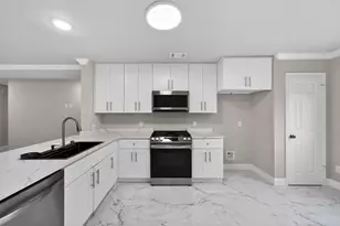 18927 Remington Bend Dr, Houston, TX 77073 - Photo 15