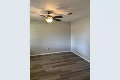 708 Western Avenue, Angleton, TX 77515 - Photo 7
