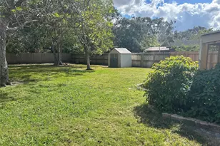 708 Western Ave, Angleton, TX 77515 - Photo 17