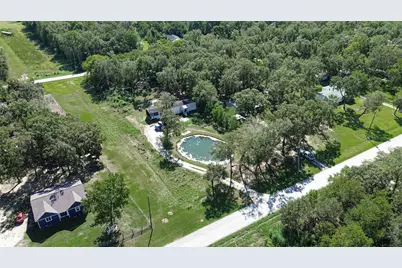 124 Co Rd 4017, Dayton, TX 77535 - Photo 1