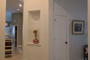 14822 Twin Waters CT, Houston, TX 77044 - Photo 3
