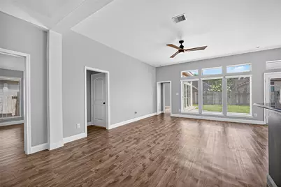 5606 Walnut Glen Lane, Rosenberg, TX 77471 - Photo 13
