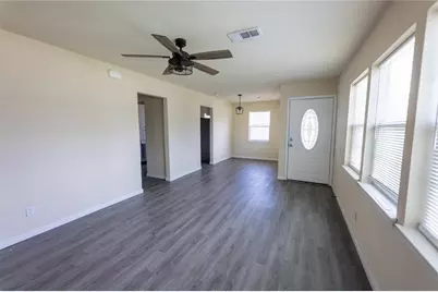 4942 Bataan Road, Houston, TX 77033 - Photo 3