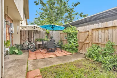 1528 Silverpines Road #528, Houston, TX 77062 - Photo 27