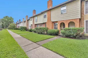 1528 Silverpines Rd, Houston, TX 77062 - Photo 3