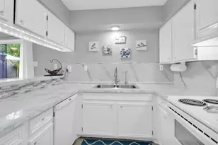 1528 Silverpines Rd, Houston, TX 77062 - Photo 13