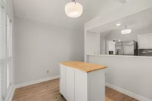 9806 Paddock Ct, Houston, TX 77065 - Photo 9