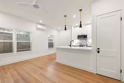 808 Sul Ross Street #3, Houston, TX 77006 - Photo 9