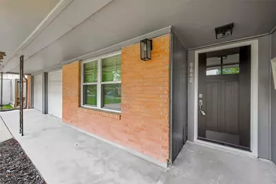 9642 Meadowglen Lane, Houston, TX 77063 - Photo 5