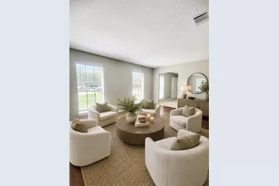 4802 Kleinmeadow Court, Houston, TX 77066 - Photo 5