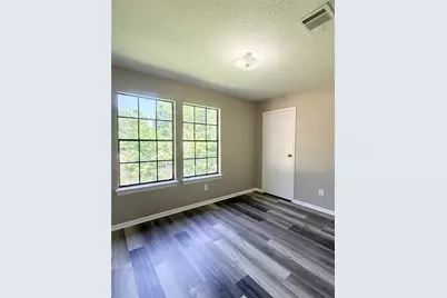 4802 Kleinmeadow Court, Houston, TX 77066 - Photo 27
