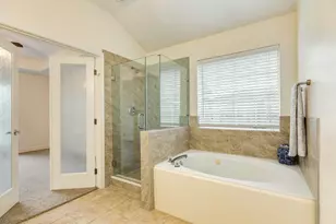 205 Mango St, Lake Jackson, TX 77566 - Photo 19