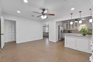 2714 Rosadele St, La Marque, TX 77568 - Photo 9