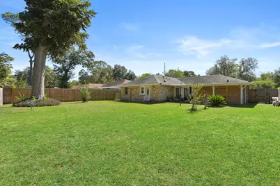 2714 Rosadele Street, La Marque, TX 77568 - Photo 3