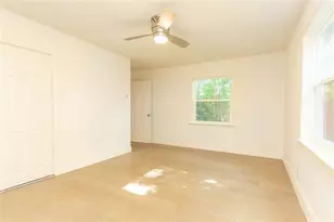 6622 Westview Dr, Houston, TX 77055 - Photo 9