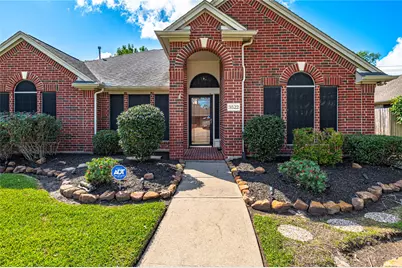 3522 Pine Chase Drive, Pearland, TX 77581 - Photo 1