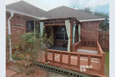 625 Laurelmist Lane, La Marque, TX 77568 - Photo 3