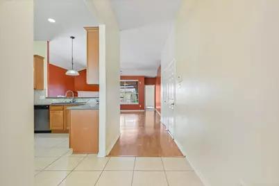 625 Laurelmist Lane, La Marque, TX 77568 - Photo 5