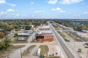 922 E Commerce St, Buffalo, TX 75831 - Photo 25