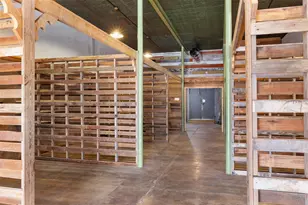 922 E Commerce St, Buffalo, TX 75831 - Photo 9