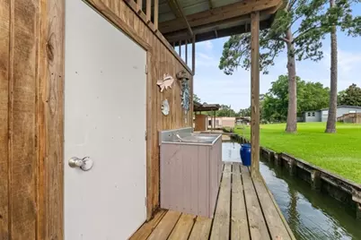 153 Lakeshore Drive, Onalaska, TX 77360 - Photo 33