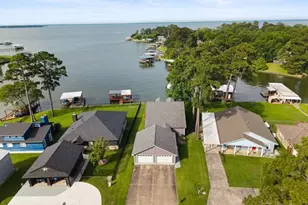 153 Lakeshore Dr, Onalaska, TX 77360 - Photo 1